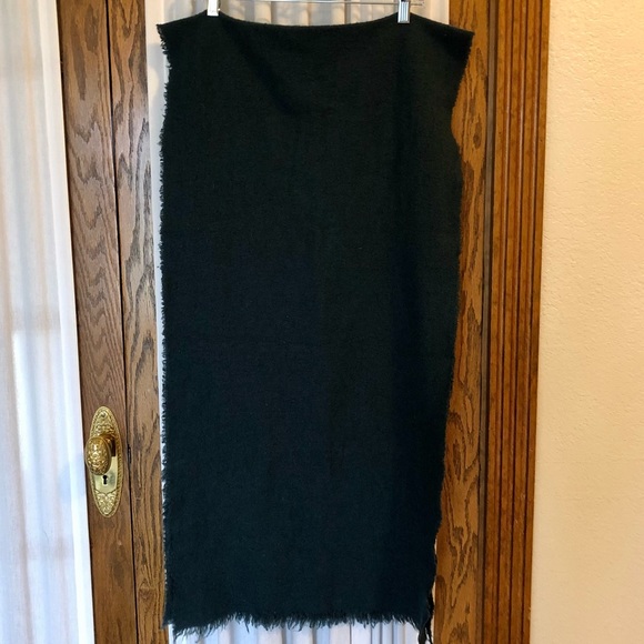 Destin Loden Green Oversized Scarf - Picture 3 of 9